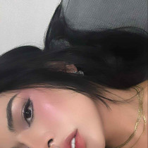 Queen Hong Kong Escort