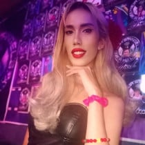 Queen Kendra Manila Escort