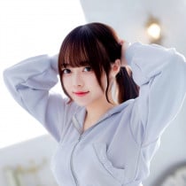 Ran Makino Smooci model