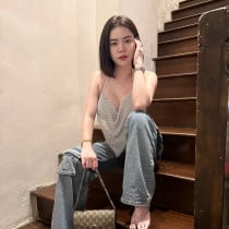 RUNIAWATI Jakarta Escort