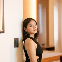 Santina Manila Escort