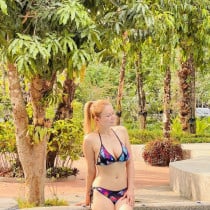 Sazy Bangkok Escort