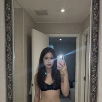 Seena Bali Escort