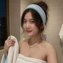 Seena Bali Escort