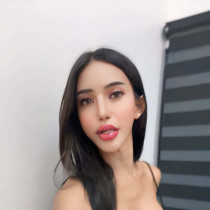Selina Manila Escort