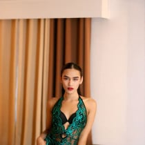 shakira Manila Escort