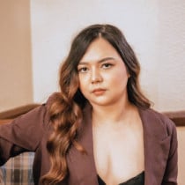 Shy Manila Escort