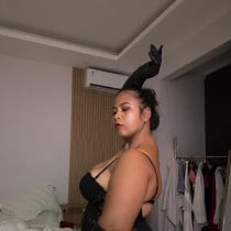 Sinta Bali Escort