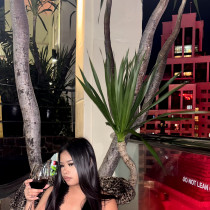 Val Manila Escort