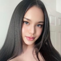 Stephanie Bangkok Escort