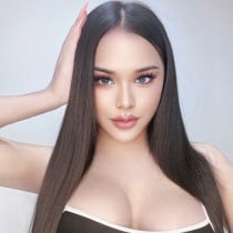Stephanie Bangkok Escort