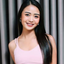 Summer Manila Escort