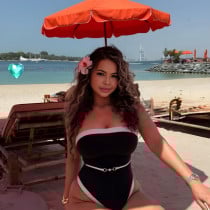 SweetSin🍓519 Smooci model