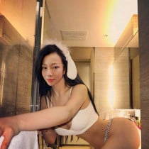 Tiffanni Bangkok Escort