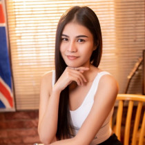 Vicky Bangkok Escort