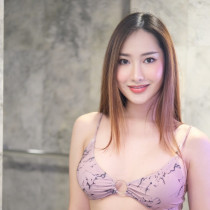 Viviene Bangkok Escort