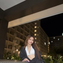 Yasminn Manila Escort