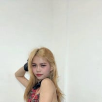 Yasminn Manila Escort