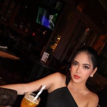 YensyDior Smooci model