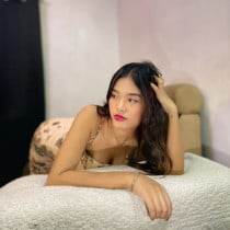 Yessha Manila Escort