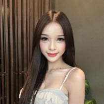 Yoonah Bangkok Escort