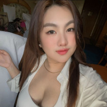 Yvonne Smooci model